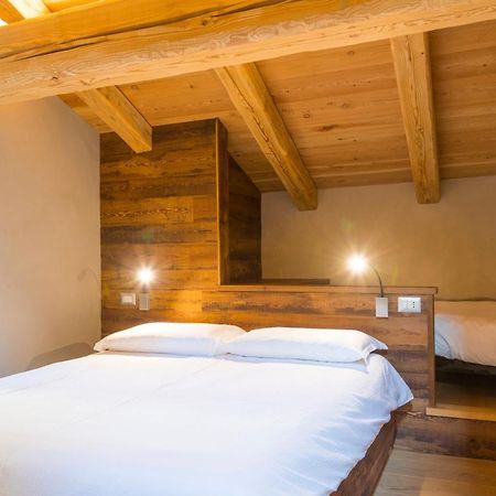 La Placette - Albergo Diffuso E Trattoria Usseaux Luaran gambar
