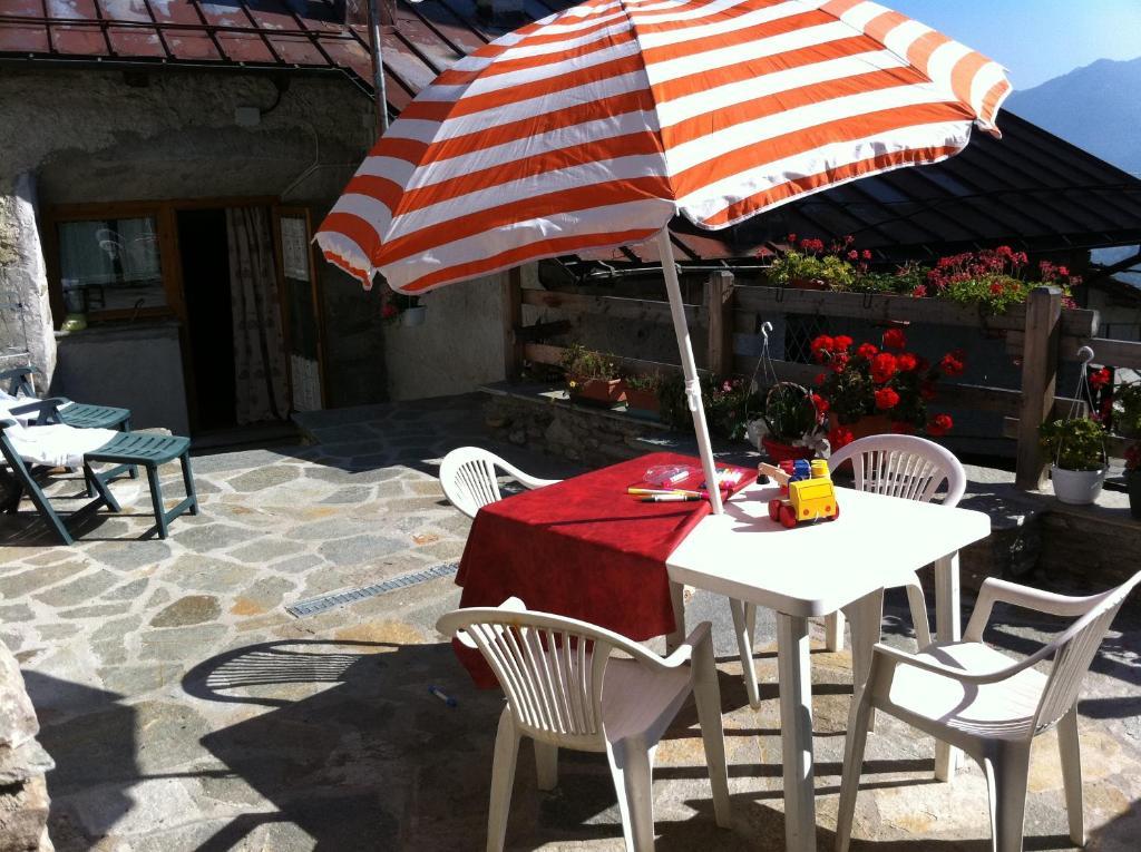 La Placette - Albergo Diffuso E Trattoria Usseaux Bilik gambar