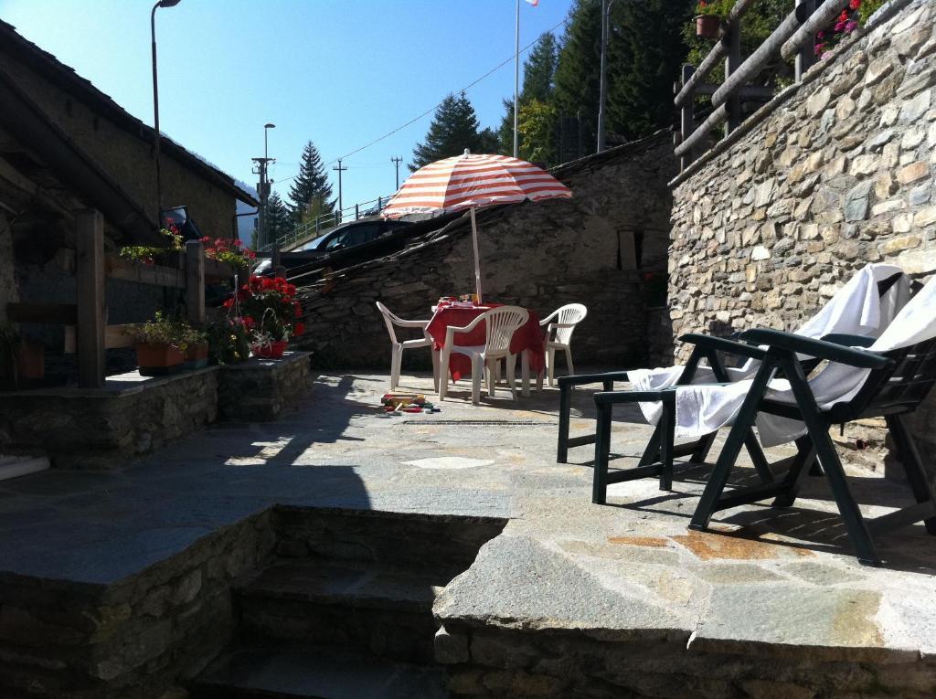 La Placette - Albergo Diffuso E Trattoria Usseaux Bilik gambar