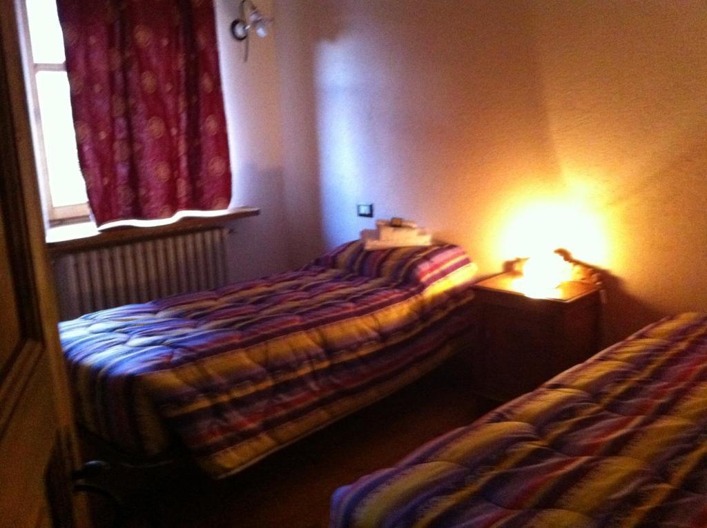 La Placette - Albergo Diffuso E Trattoria Usseaux Bilik gambar