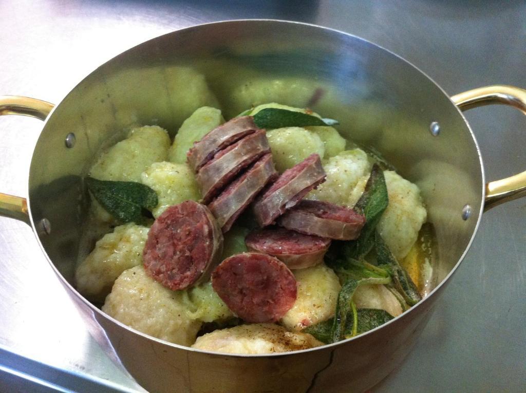La Placette - Albergo Diffuso E Trattoria Usseaux Luaran gambar